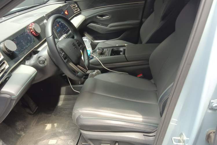 Used BYD Qin L 2024 DM-i 120KM Leading Model Left Front Seat