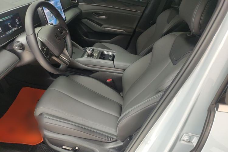 Used BYD Qin L 2024 DM-i 120KM Beyond Model Left Front Seat