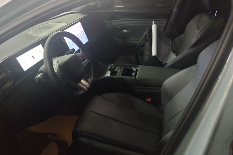 Used BYD Qin L 2024 DM-i 80KM Beyond Model Left Front Seat