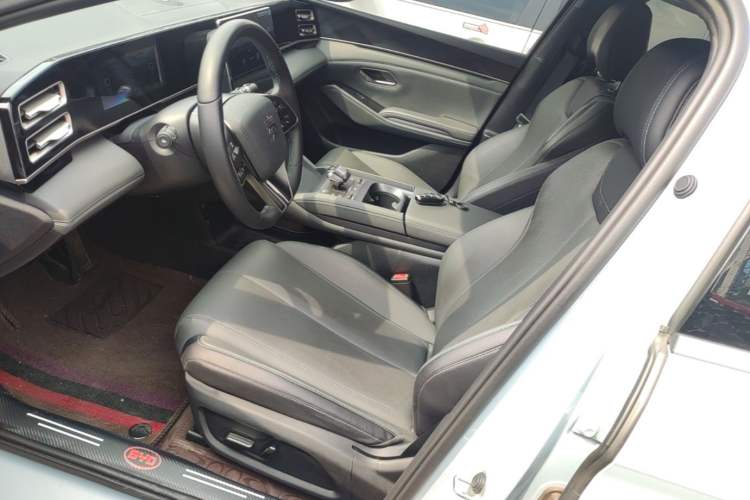 Used BYD Qin L 2024 DM-i 120KM Leading Model Left Front Seat