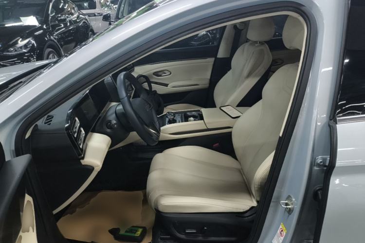 Used BYD Qin L 2024 DM-i 80KM Beyond Model Left Front Seat