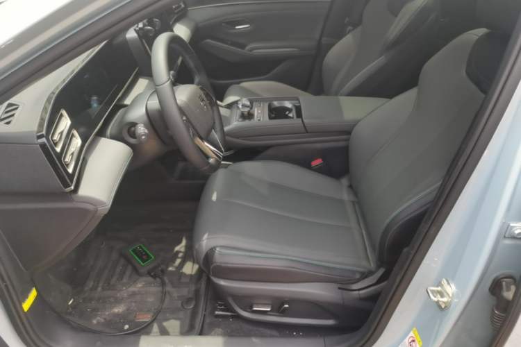 Used BYD Qin L 2024 DM-i 120KM Leading Model Left Front Seat