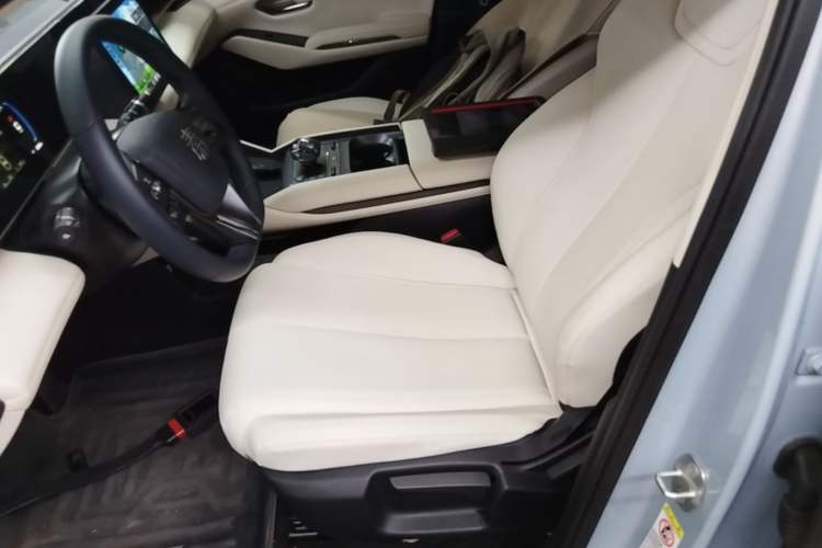 Used BYD Qin L 2024 DM-i 80KM Leading Model Left Front Seat