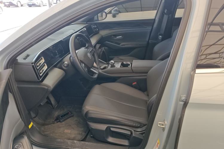 Used BYD Qin L 2024 DM-i 80KM Leading Model Left Front Seat