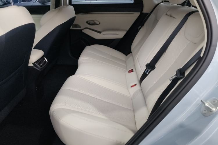 Used BYD Qin L 2024 DM-i 120KM Beyond Model Left Rear Seat