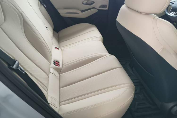 Used BYD Qin L 2024 DM-i 80KM Beyond Model Left Rear Seat
