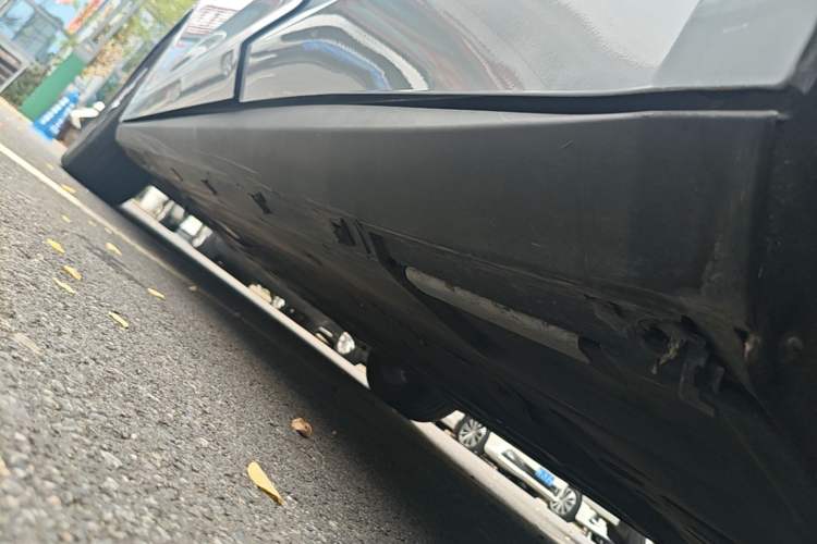 Used BYD Qin L 2024 DM-i 120KM Beyond Model Left Side Sill