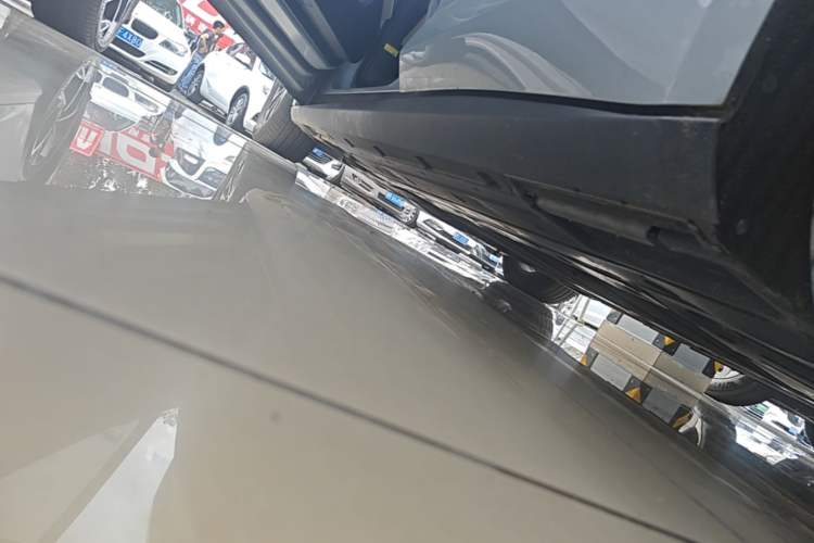 Used BYD Qin L 2024 DM-i 80KM Leading Model Left Side Sill