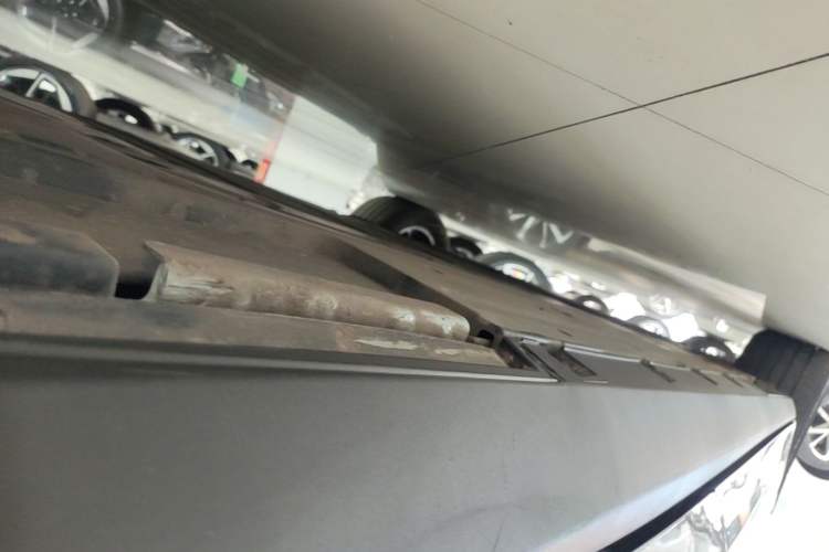 Used BYD Qin L 2024 DM-i 80KM Leading Model Left Side Sill