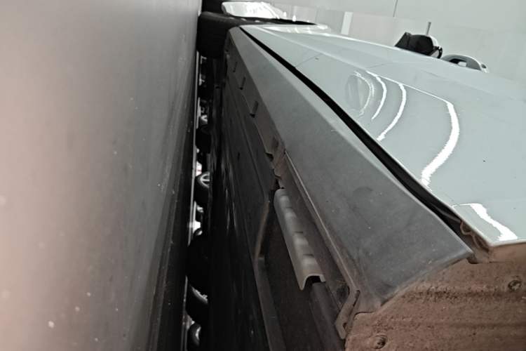 Used BYD Qin L 2024 DM-i 80KM Leading Model Left Side Sill