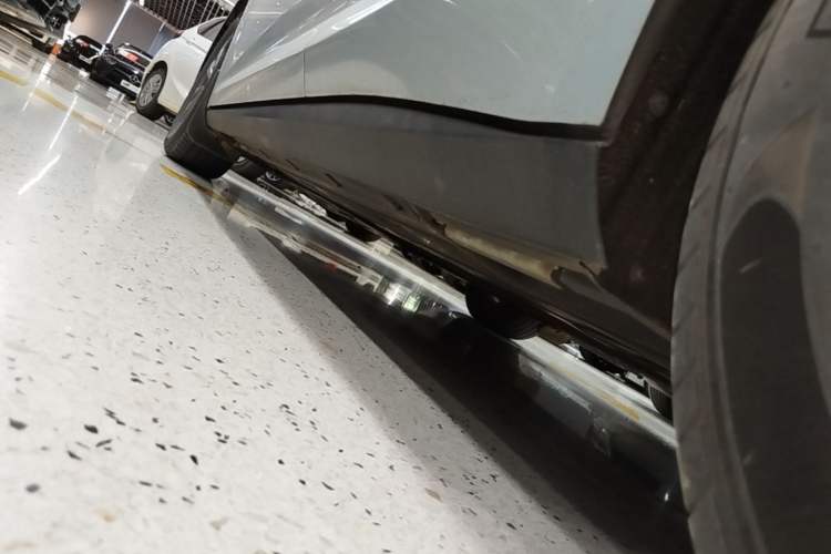 Used BYD Qin L 2024 DM-i 80KM Leading Model Left Side Sill