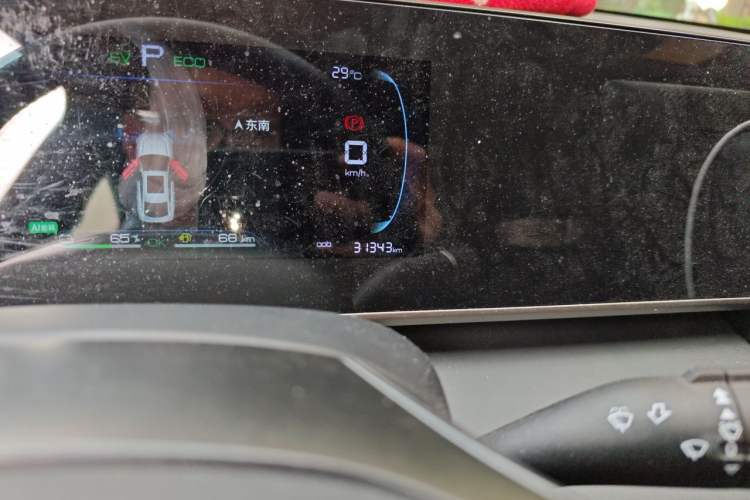 Used BYD Qin L 2024 DM-i 80KM Leading Model Odometer Close Up