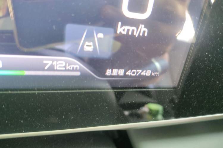 Used BYD Qin L 2024 DM-i 120KM Excellence Model Odometer Close Up