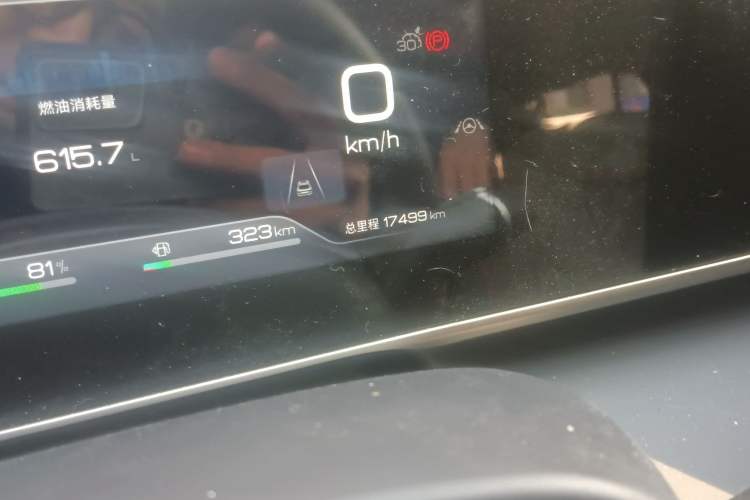 Used BYD Qin L 2024 DM-i 120KM Beyond Model Odometer Close Up