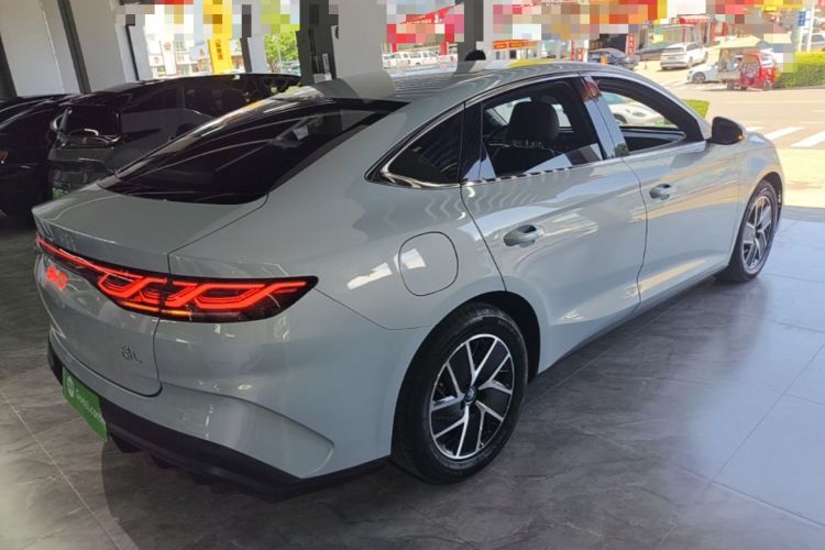 Used BYD Qin L 2024 DM-i 80KM Beyond Model Rear Right 45 Deg