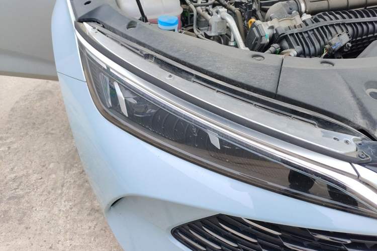 Used BYD Qin L 2024 DM-i 120KM Excellence Model Right Front Headlight