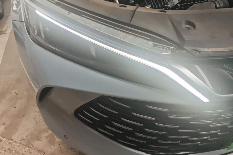 Used BYD Qin L 2024 DM-i 120KM Beyond Model Right Front Headlight