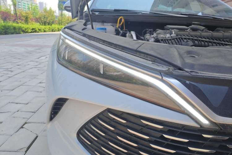 Used BYD Qin L 2024 DM-i 80KM Leading Model Right Front Headlight