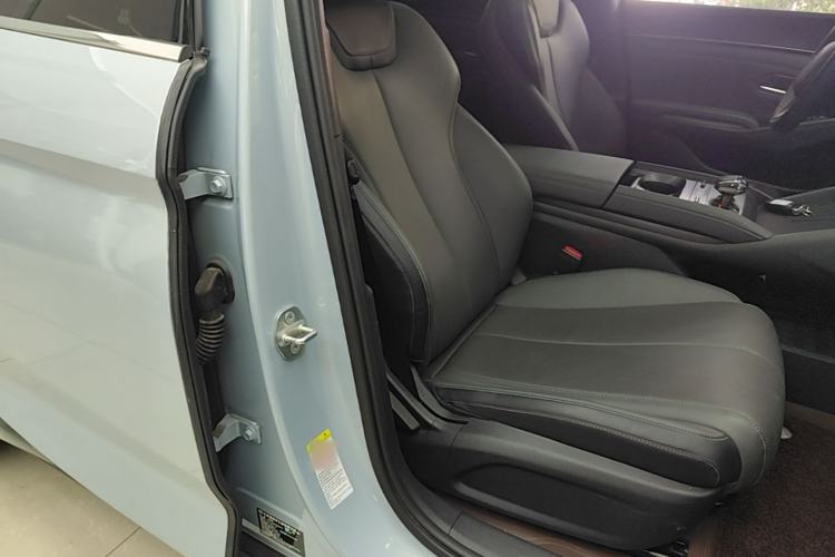 Used BYD Qin L 2024 DM-i 120KM Leading Model Right Front Seat