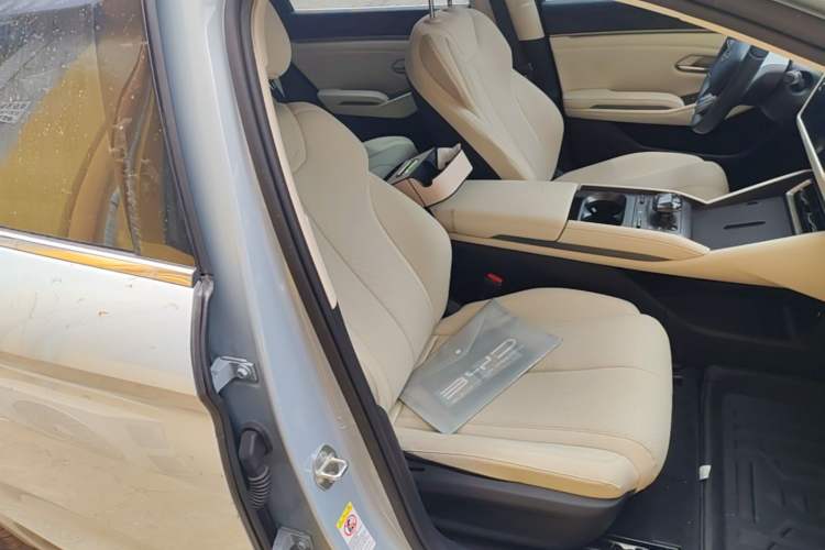 Used BYD Qin L 2024 DM-i 80KM Beyond Model Right Front Seat