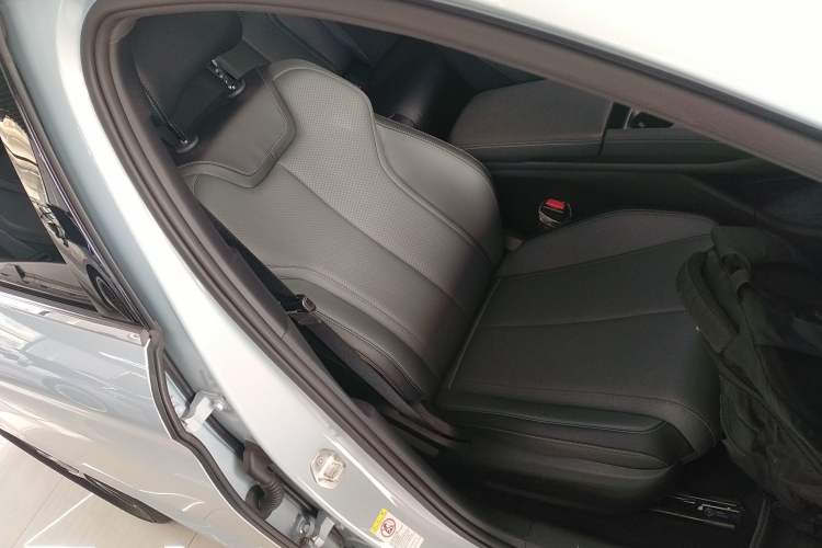 Used BYD Qin L 2024 DM-i 80KM Beyond Model Right Front Seat