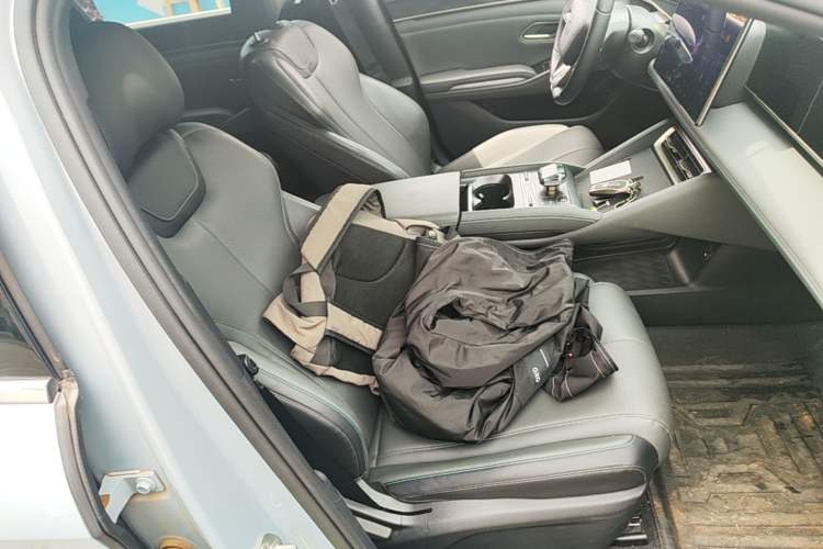 Used BYD Qin L 2024 DM-i 120KM Leading Model Right Front Seat
