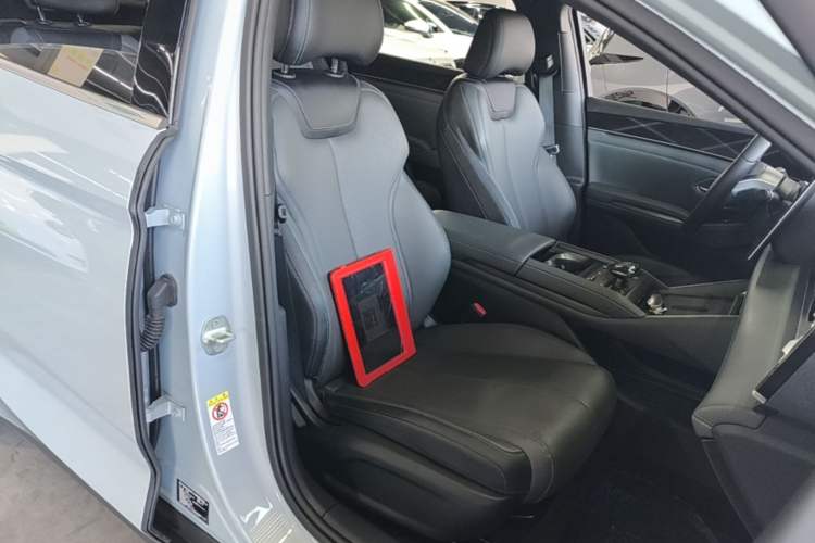 Used BYD Qin L 2024 DM-i 80KM Beyond Model Right Front Seat