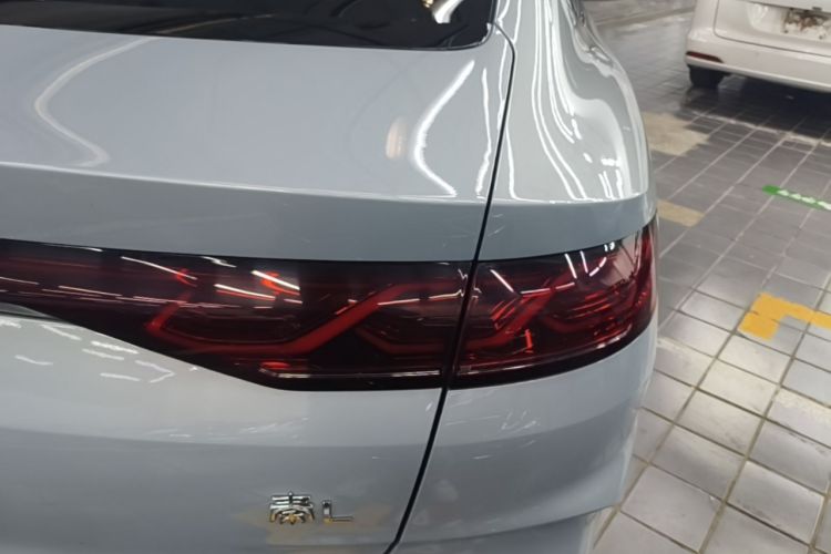 Used BYD Qin L 2024 DM-i 80KM Beyond Model Right Rear Taillight