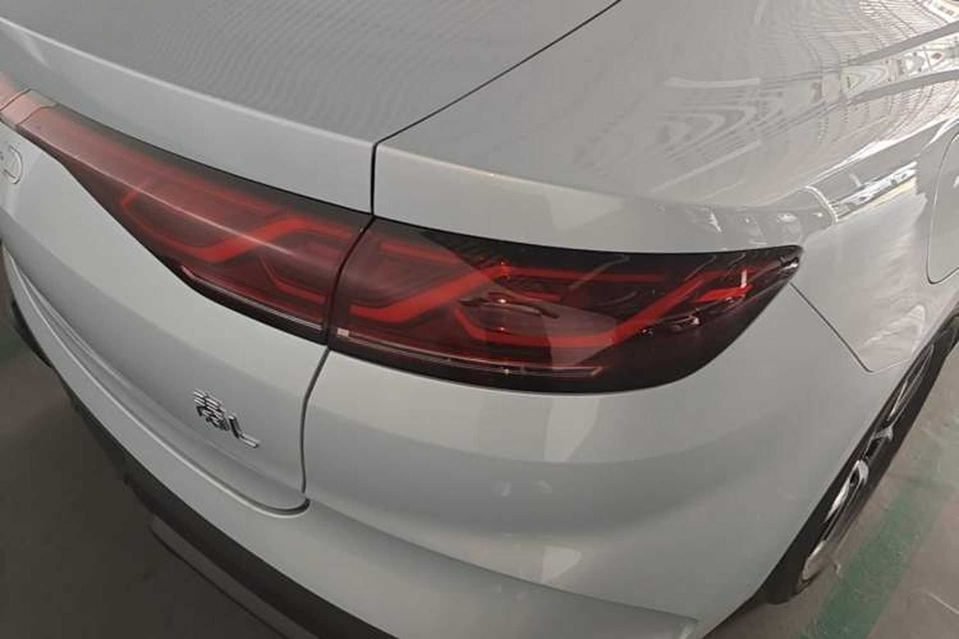 Used BYD Qin L 2024 DM-i 80KM Leading Model Right Rear Taillight