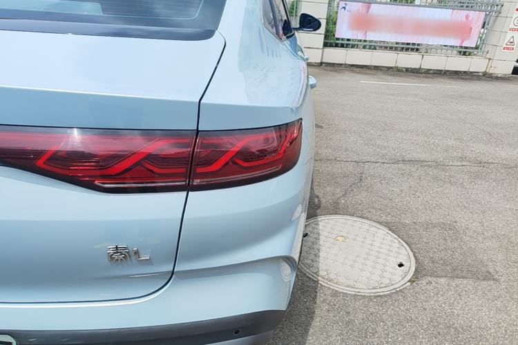 Used BYD Qin L 2024 DM-i 120KM Leading Model Right Rear Taillight