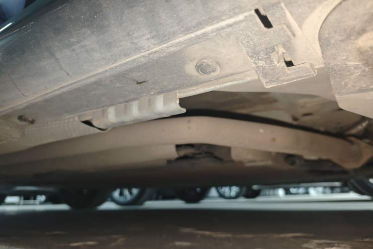 Used BYD Qin L 2024 DM-i 80KM Beyond Model Right Side Sill