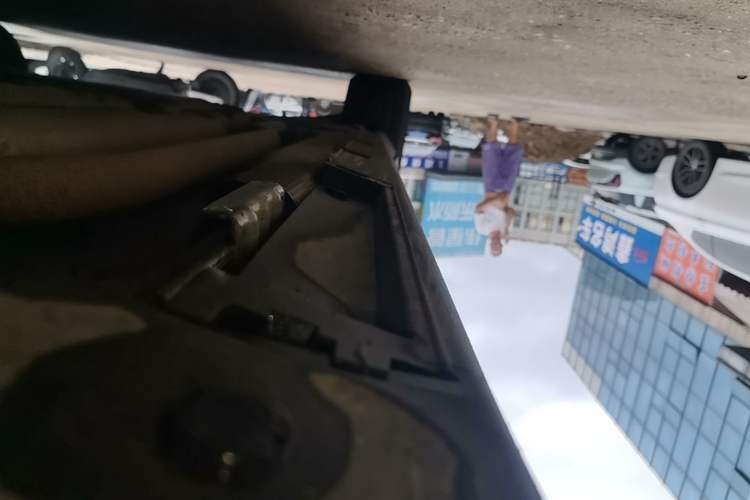 Used BYD Qin L 2024 DM-i 120KM Leading Model Right Side Sill