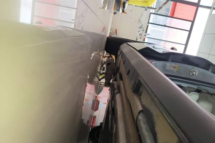 Used BYD Qin L 2024 DM-i 80KM Beyond Model Right Side Sill