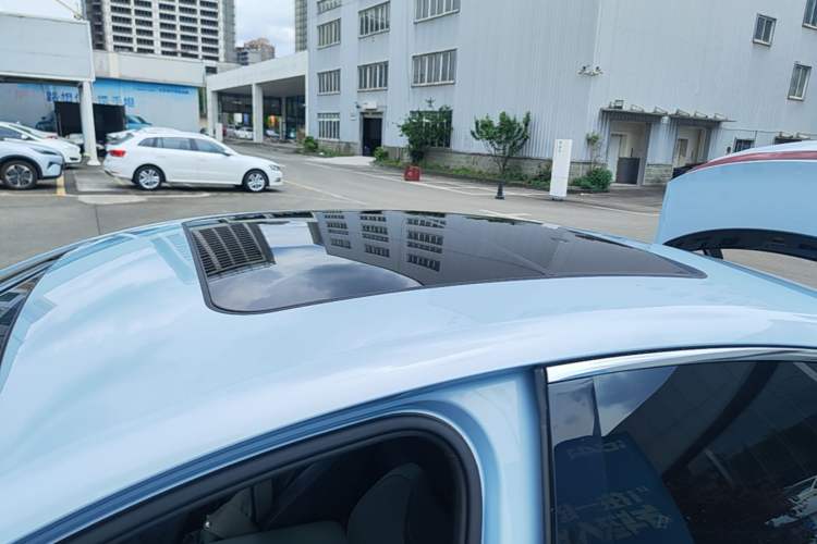Used BYD Qin L 2024 DM-i 120KM Leading Model Roof