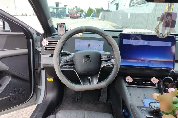 Used BYD Qin L 2024 DM-i 120KM Excellence Model Steering Wheel