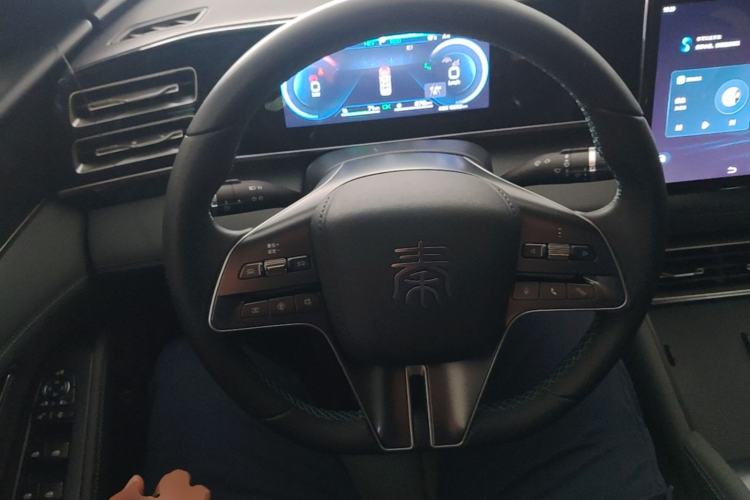 Used BYD Qin L 2024 DM-i 120KM Beyond Model Steering Wheel
