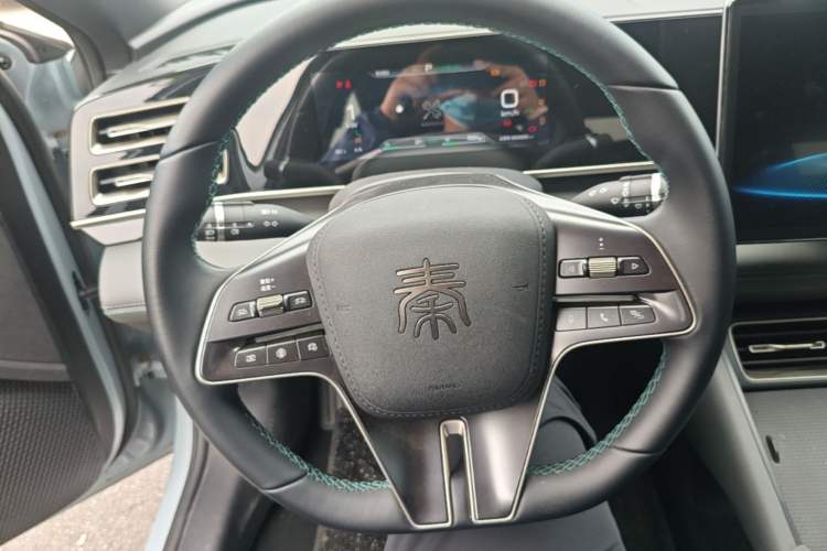 Used BYD Qin L 2024 DM-i 120KM Beyond Model Steering Wheel