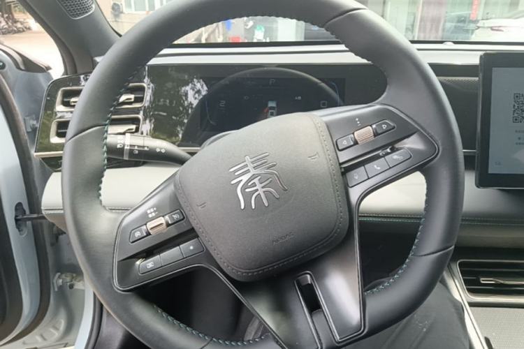 Used BYD Qin L 2024 DM-i 80KM Leading Model Steering Wheel