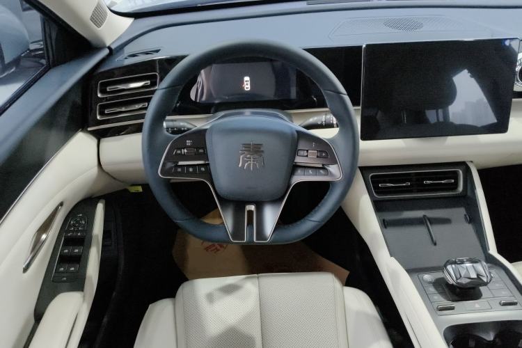 Used BYD Qin L 2024 DM-i 120KM Beyond Model Steering Wheel