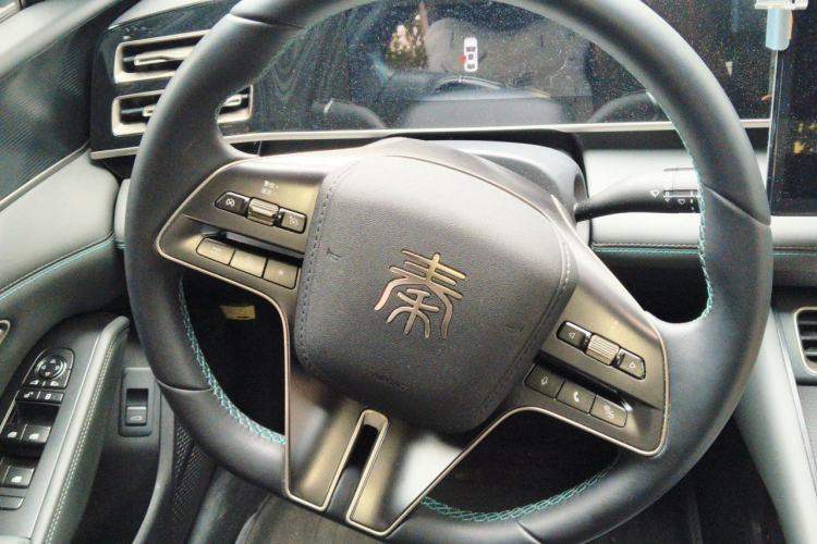 Used BYD Qin L 2024 DM-i 120KM Leading Model Steering Wheel