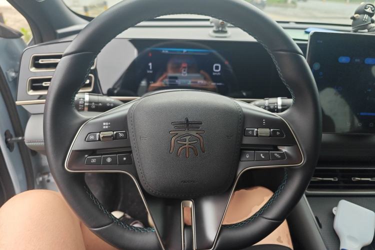 Used BYD Qin L 2024 DM-i 80KM Beyond Model Steering Wheel