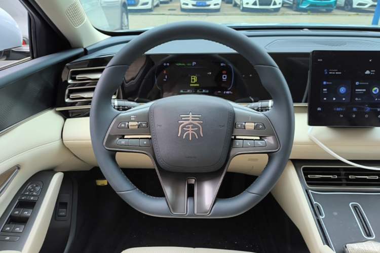 Used BYD Qin L 2024 DM-i 80KM Leading Model Steering Wheel