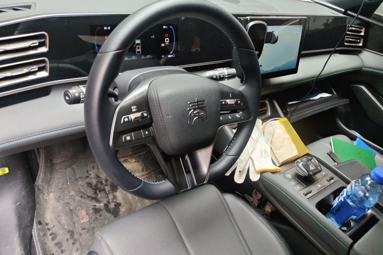 Used BYD Qin L 2024 DM-i 80KM Leading Model Steering Wheel
