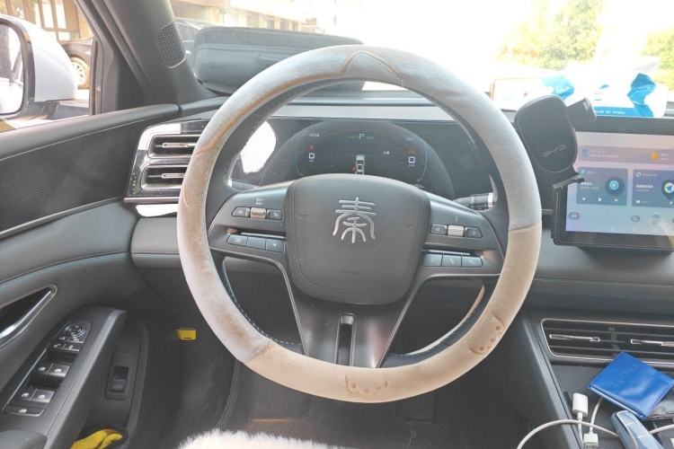 Used BYD Qin L 2024 DM-i 80KM Leading Model Steering Wheel