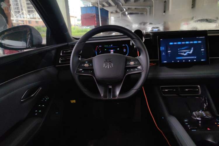 Used BYD Qin L 2024 DM-i 80KM Leading Model Steering Wheel