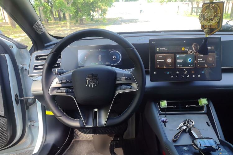 Used BYD Qin L 2024 DM-i 120KM Leading Model Steering Wheel