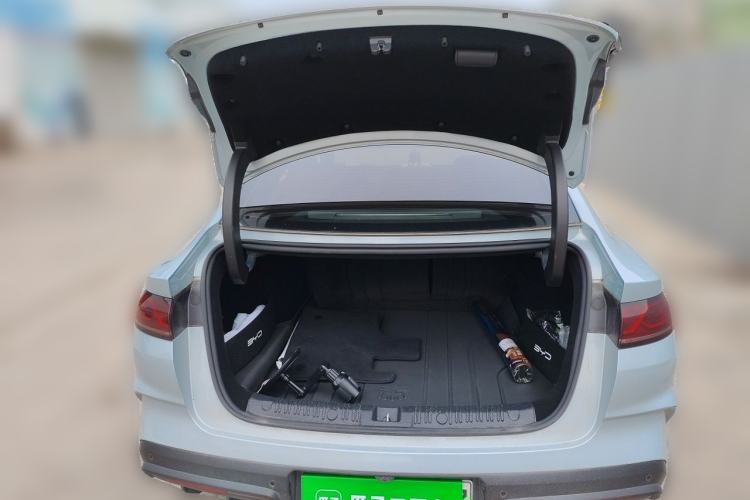 Used BYD Qin L 2024 DM-i 120KM Excellence Model Trunk