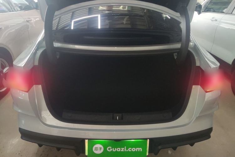 Used BYD Qin L 2024 DM-i 80KM Leading Model Trunk
