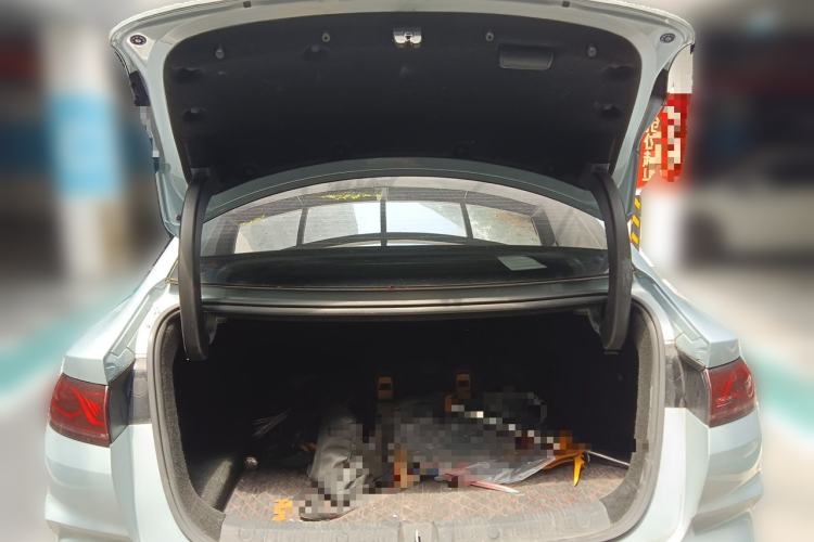 Used BYD Qin L 2024 DM-i 120KM Leading Model Trunk