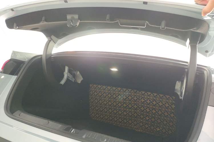 Used BYD Qin L 2024 DM-i 80KM Leading Model Trunk